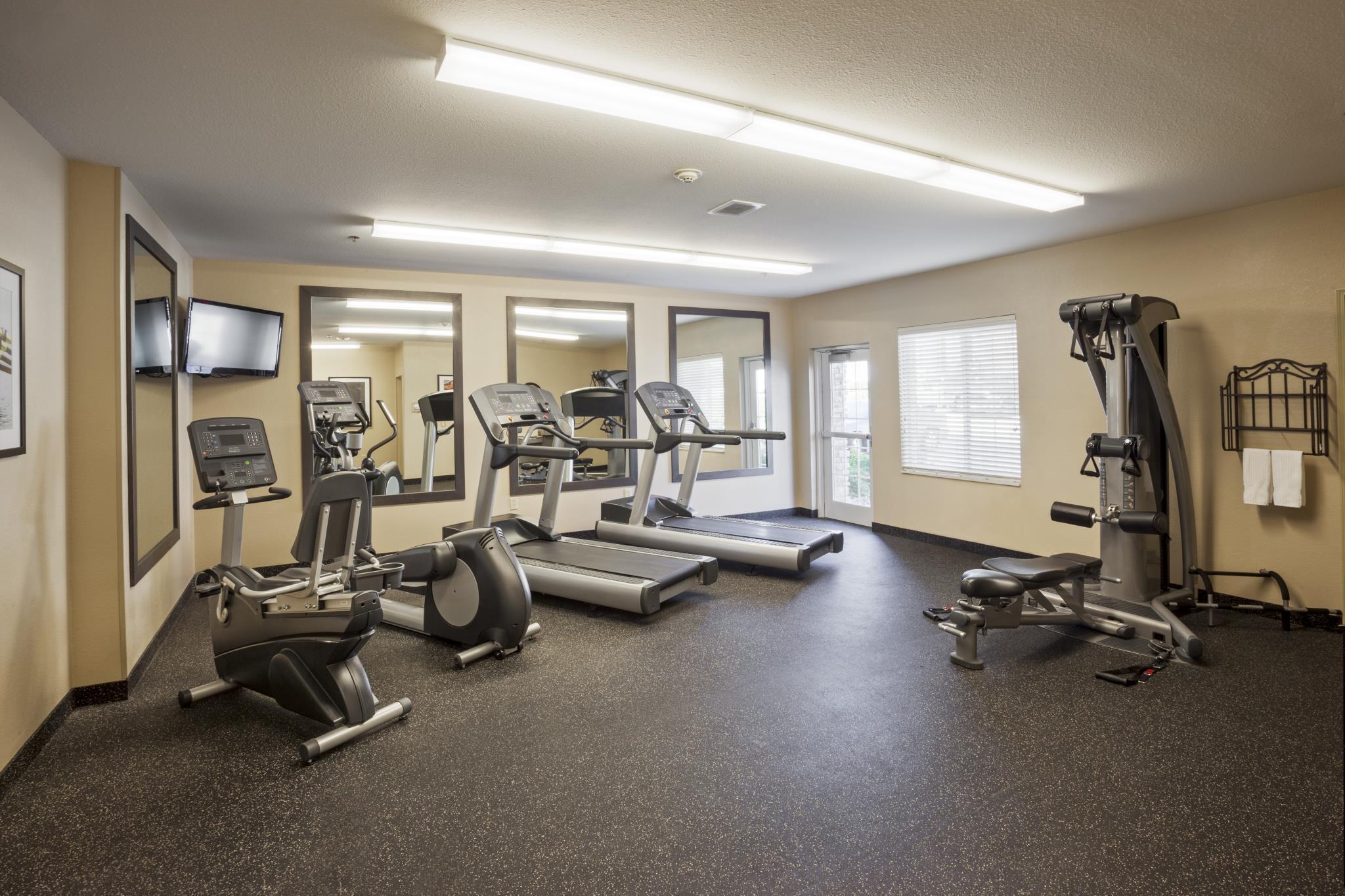 Candlewood Suites - Hartford Downtown Eksteriør bilde