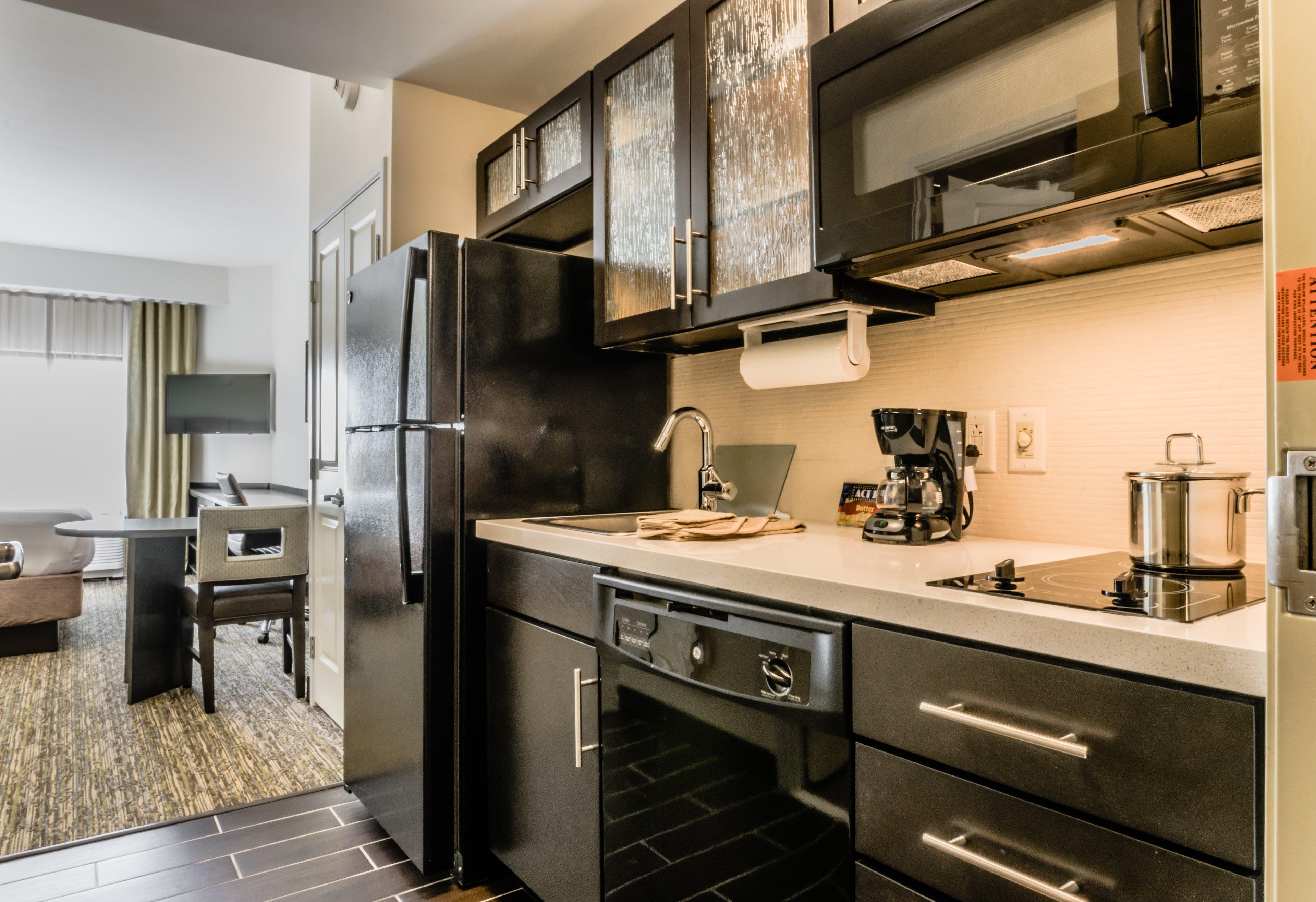 Candlewood Suites - Hartford Downtown Eksteriør bilde