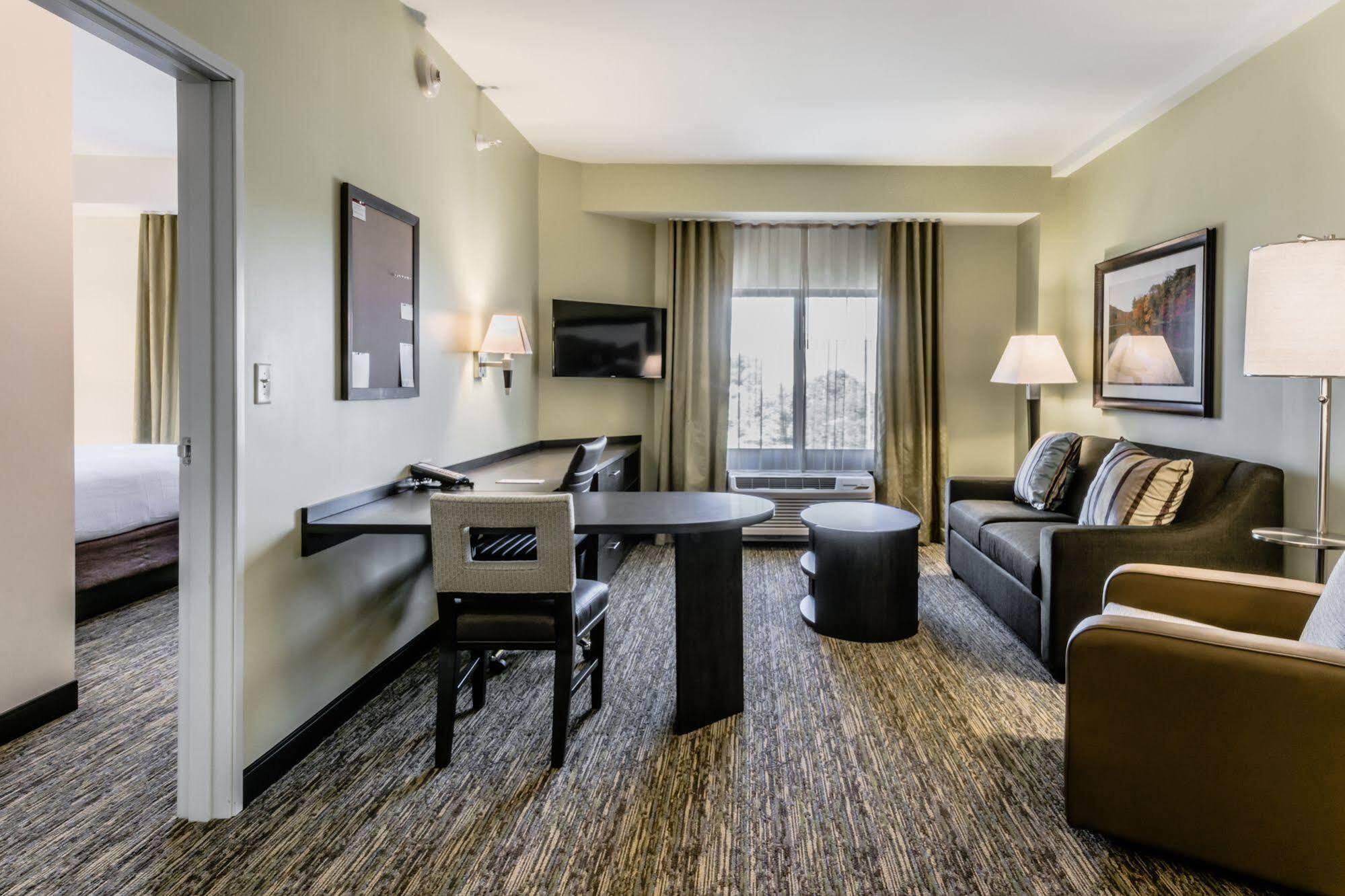 Candlewood Suites - Hartford Downtown Eksteriør bilde